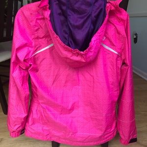 ASICS waterproof winter running jacket - pink